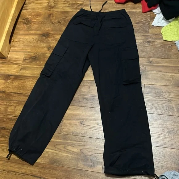 cargo pants - Picture 7 of 8